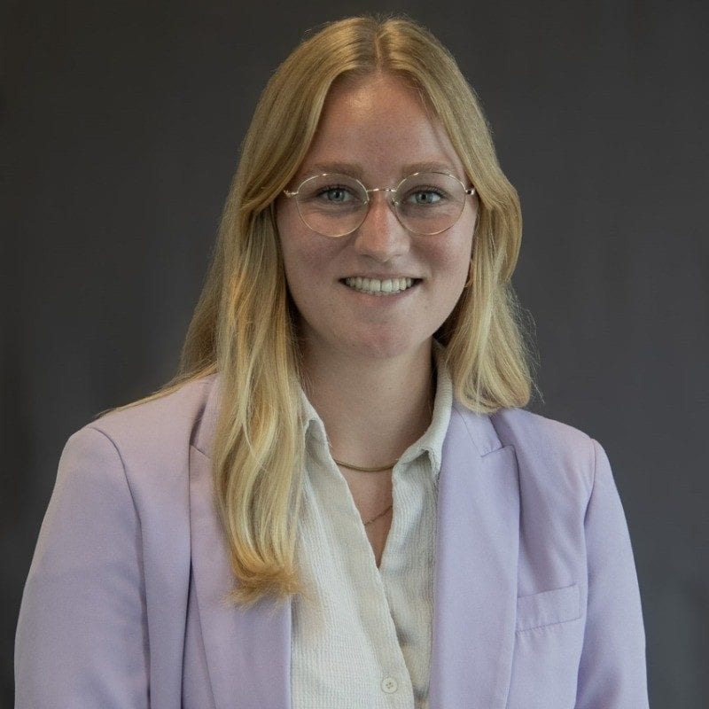 Portret van Stephanie van den Braak